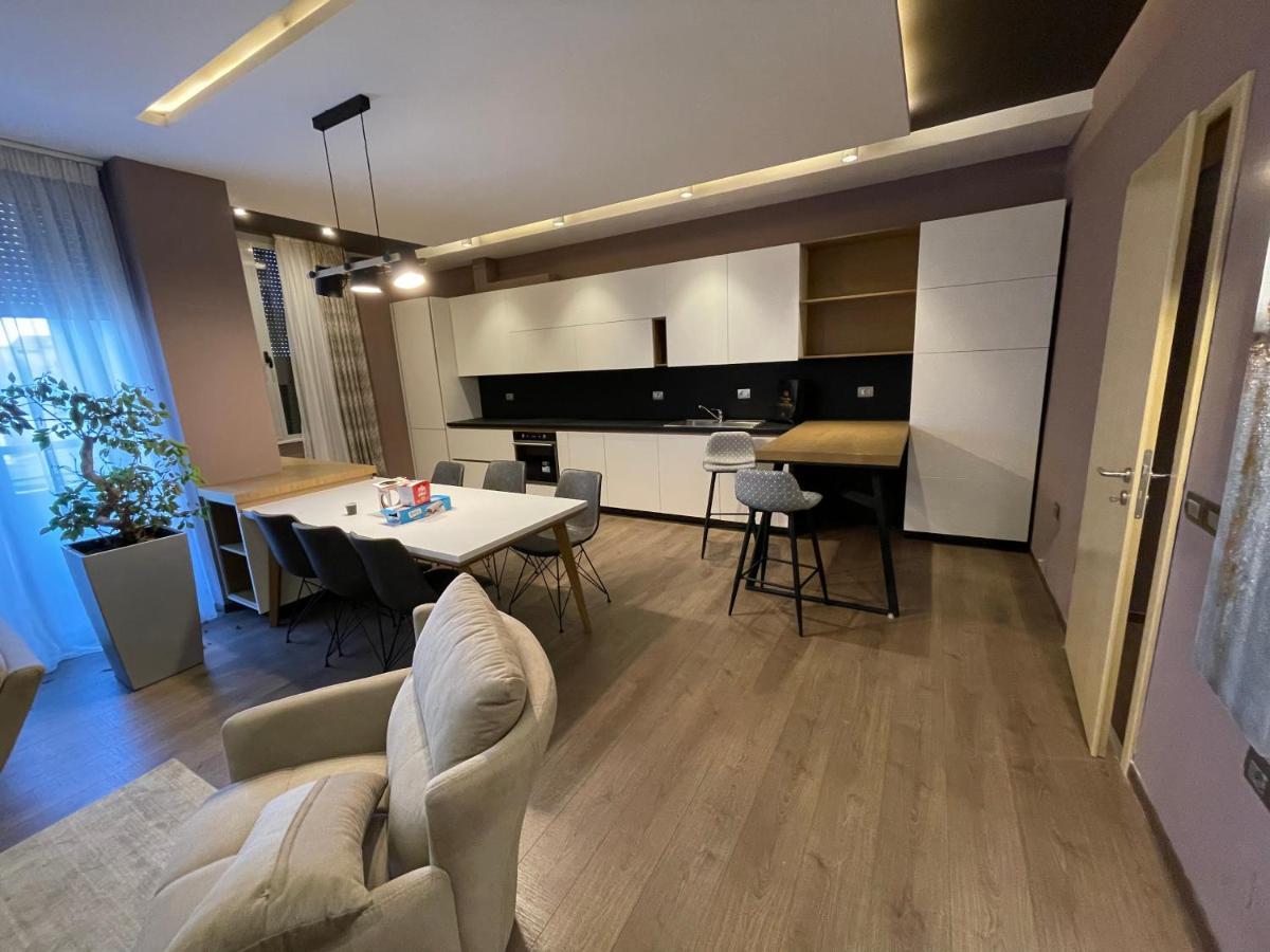Mak Apartments Tirana Bagian luar foto