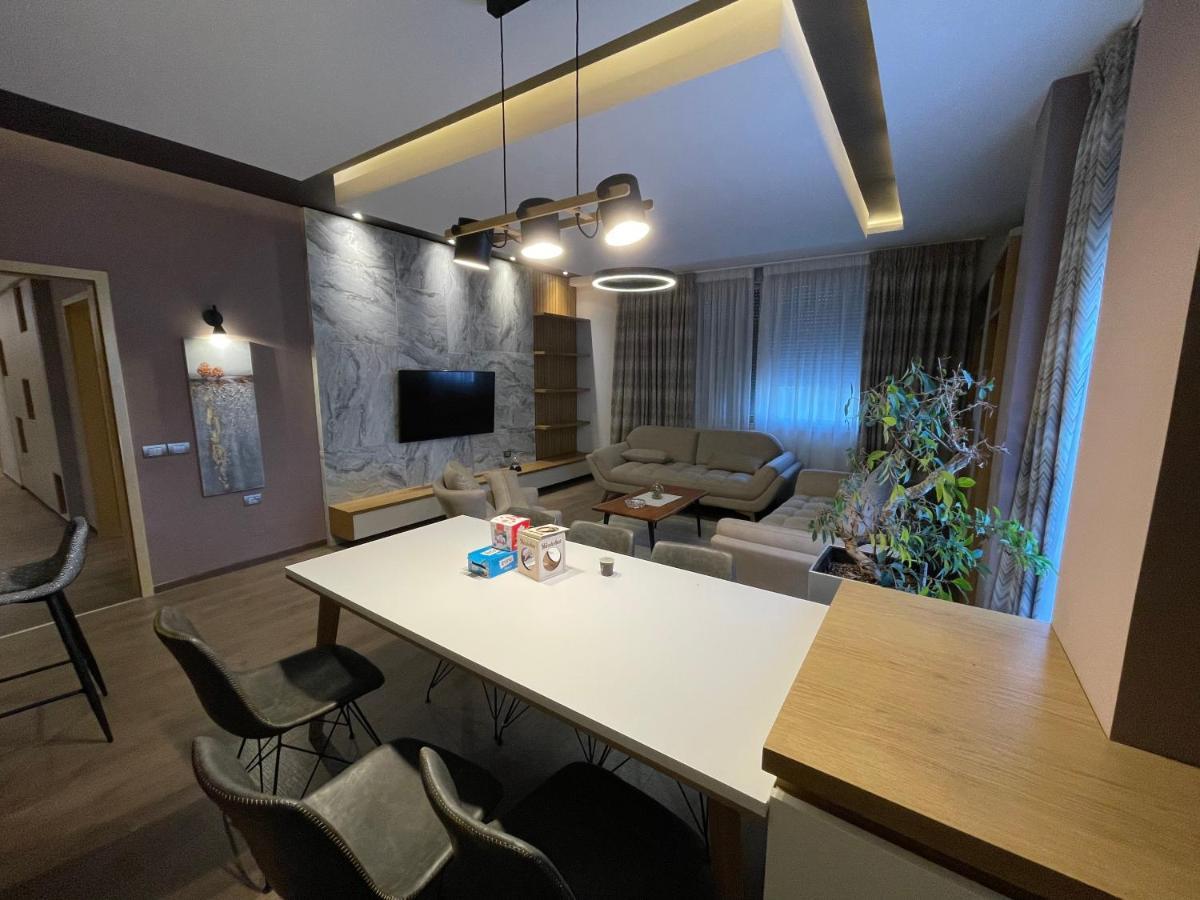 Mak Apartments Tirana Bagian luar foto